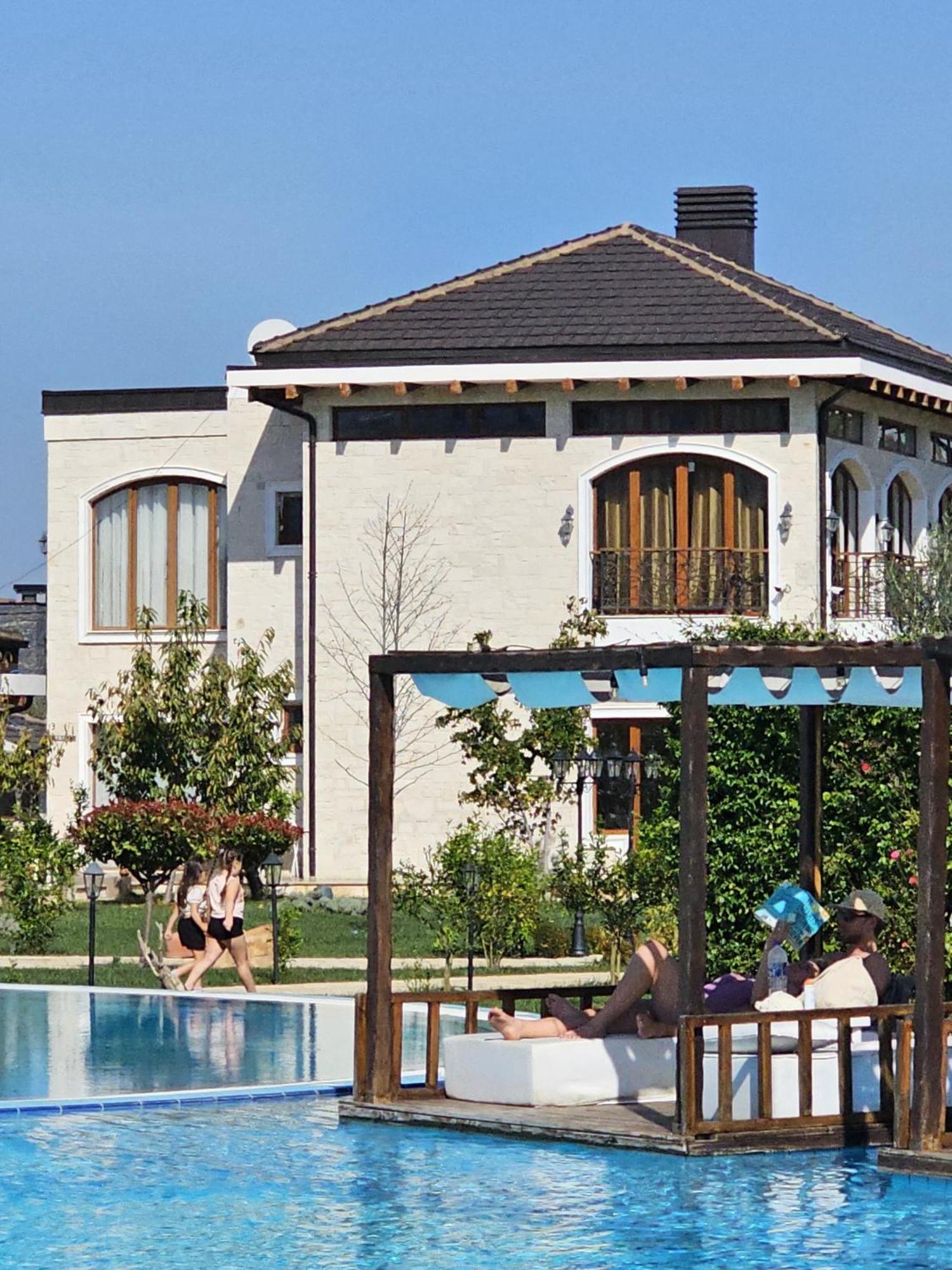 דורס Vinea Resort מראה חיצוני תמונה